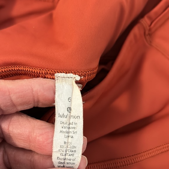 Women’s Lululemon Fast and Free High Rise Crop 19” - Picture 5 of 8